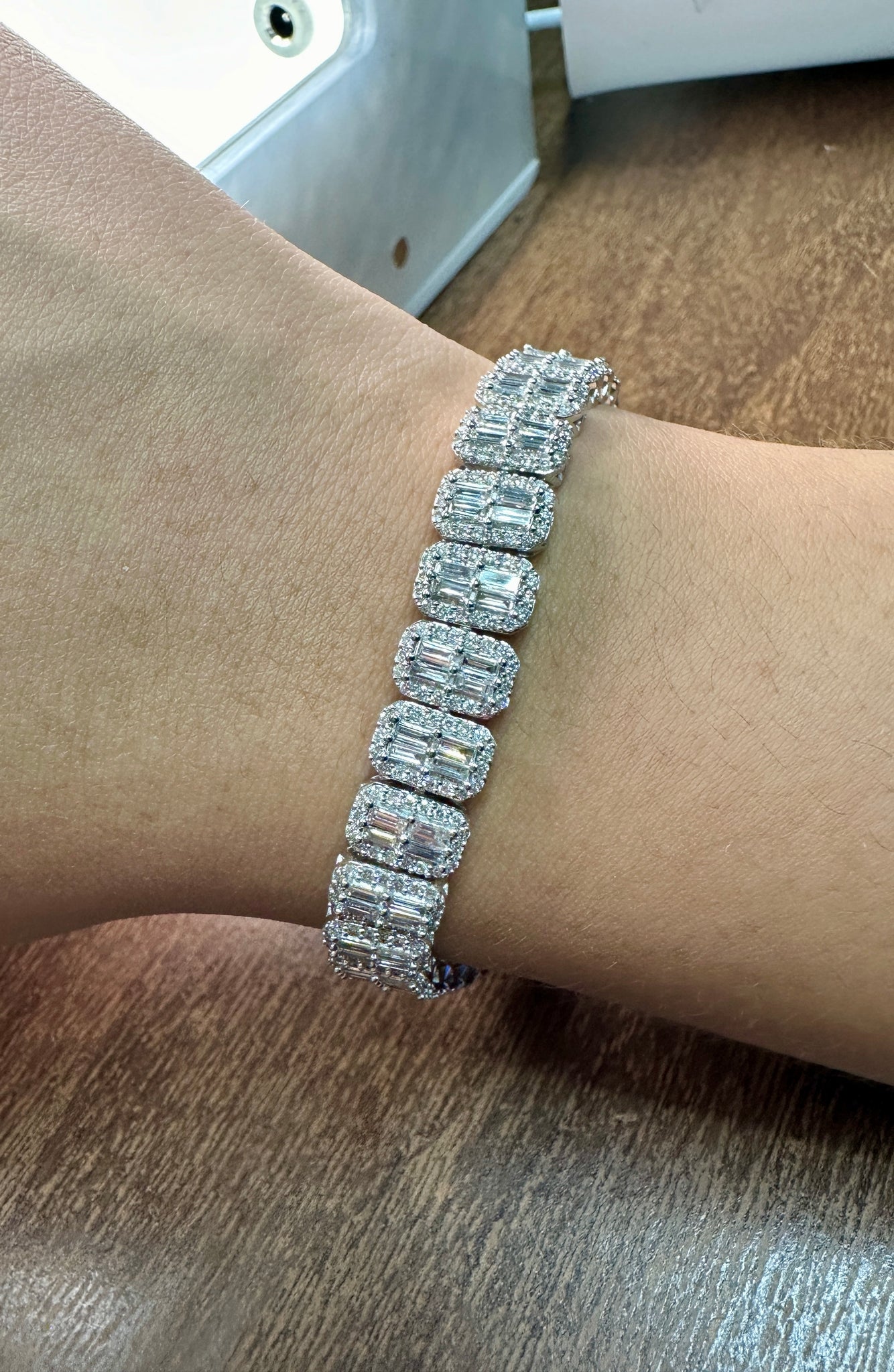 6.06 Carat Natural Diamond Bracelet F-G VS-SI 14K White Gold 7''